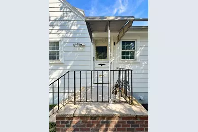 21-23 Pratt St #21, Melrose, MA 02176 - Photo 4