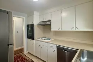 21-23 Pratt St, Melrose, MA 02176 - Photo 18