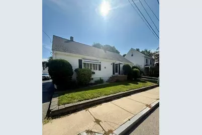 21-23 Pratt St #21, Melrose, MA 02176 - Photo 2