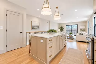 68 Rowe St, Boston, MA 02131 - Photo 2