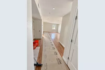 926 Broadway #3, Chelsea, MA 02150 - Photo 2