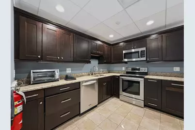 206 Turnpike Rd, Southborough, MA 01772 - Photo 4