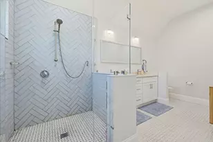 56B Taunton St, Plainville, MA 02762 - Photo 18