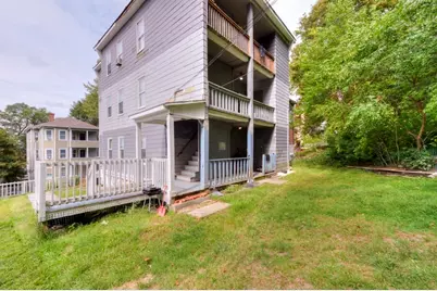 27 Rodney St, Worcester, MA 01605 - Photo 36