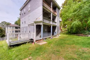 27 Rodney St, Worcester, MA 01605 - Photo 36