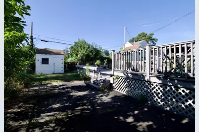 38-40 Grover St, Springfield, MA 01104 - Photo 4