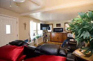 38-40 Grover St, Springfield, MA 01104 - Photo 10