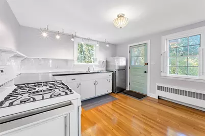 87 Hemman, Boston, MA 02131 - Photo 6