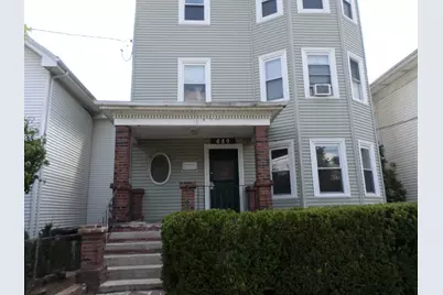 689 Broadway, Chelsea, MA 02150 - Photo 2