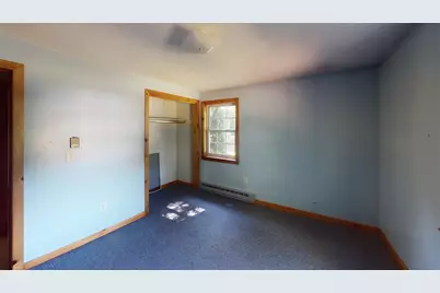 12 Flint Rd, Charlton, MA 01507 - Photo 8