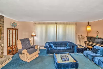 17 Hallen Ave, Milton, MA 02186 - Photo 2