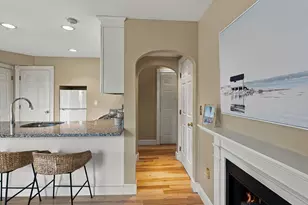 162 High St, Newburyport, MA 01950 - Photo 6