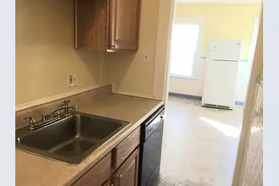 4 Dorset St, Worcester, MA 01602 - Photo 6