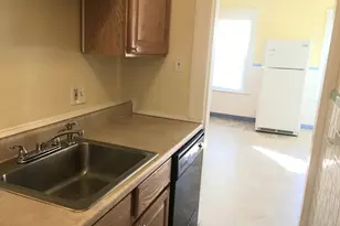 4 Dorset St, Worcester, MA 01602 - Photo 6