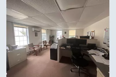 21 Broad St, Medway, MA 02053 - Photo 6