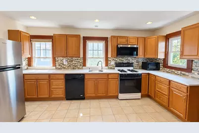 20 Lyne Rd #2, Boston, MA 02135 - Photo 2
