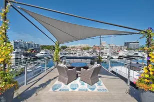 1 Pier 8, Boston, MA 02129 - Photo 36