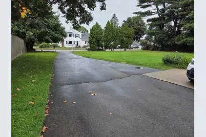 131 State Rd, Dartmouth, MA 02747 - Photo 8