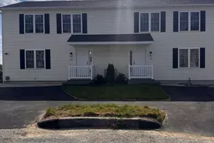 14 Snowberry Cir, Worcester, MA 01607 - Photo 1