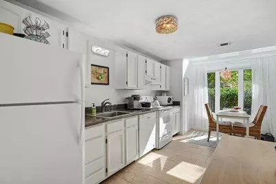 411 Maple Brook Rd #411, Bellingham, MA 02019 - Photo 8