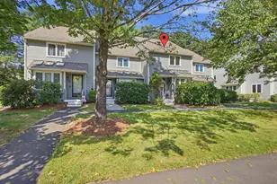 411 Maple Brook Rd, Bellingham, MA 02019 - Photo 2