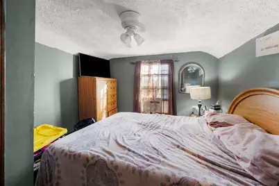 57 Ruskin St, Chicopee, MA 01020 - Photo 22