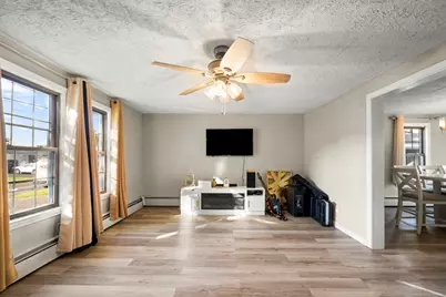 57 Ruskin St, Chicopee, MA 01020 - Photo 4