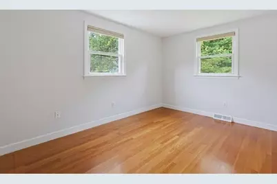 22 Poskus St, Stoughton, MA 02072 - Photo 16
