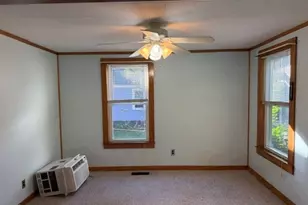 9 Spring St, Montague, MA 01376 - Photo 26