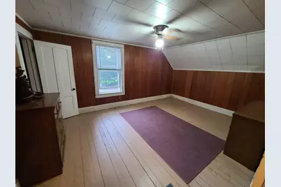 9 Spring St, Montague, MA 01376 - Photo 24