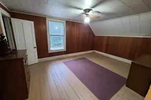 9 Spring St, Montague, MA 01376 - Photo 24
