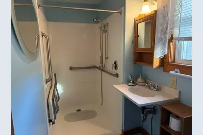 9 Spring St, Montague, MA 01376 - Photo 20