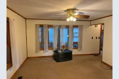 9 Spring St, Montague, MA 01376 - Photo 18
