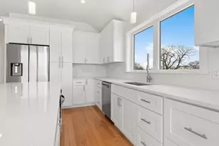 2 Old County Rd, Salisbury, MA 01952 - Photo 6