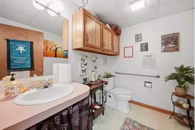 184 Main St, Oxford, MA 01540 - Photo 22