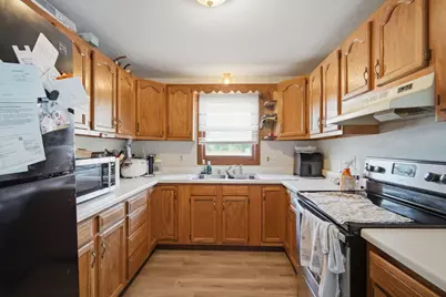 184 Main St, Oxford, MA 01540 - Photo 14