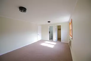180 Main St, Bridgewater, MA 02324 - Photo 12