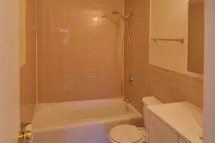 180 Main St, Bridgewater, MA 02324 - Photo 16