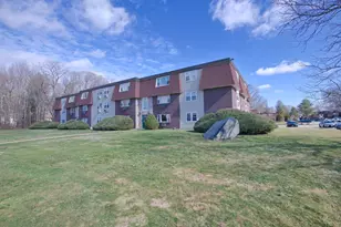 180 Main St, Bridgewater, MA 02324 - Photo 18