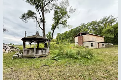 100 Bucklin Rd, Adams, MA 01220 - Photo 6