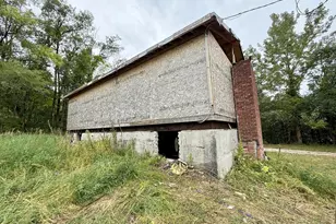 100 Bucklin Rd, Adams, MA 01220 - Photo 2