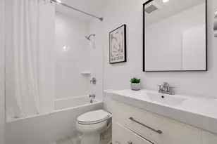 18 Chestnut Pl, Brookline, MA 02445 - Photo 8