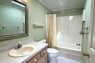 25 Fieldwood Dr, Bridgewater, MA 02324 - Photo 8