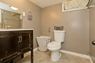 23 Jenness St, Springfield, MA 01104 - Photo 28