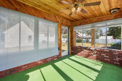 82 Russell St, Haverhill, MA 01830 - Photo 8