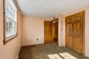 82 Russell St, Haverhill, MA 01830 - Photo 22