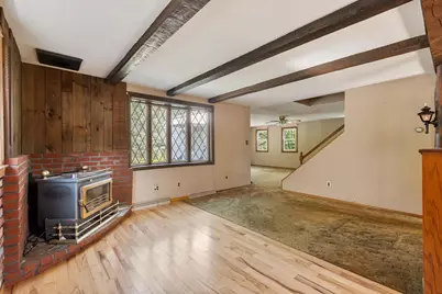 82 Russell St, Haverhill, MA 01830 - Photo 16