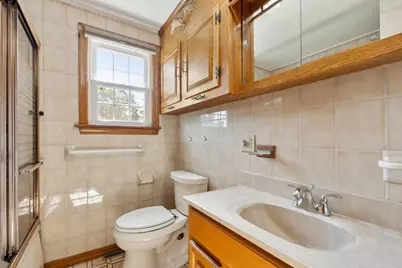 82 Russell St, Haverhill, MA 01830 - Photo 20