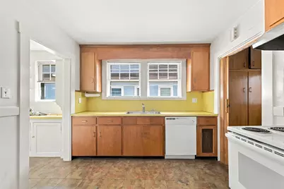 32-34 Grozier Rd., Cambridge, MA 02138 - Photo 10
