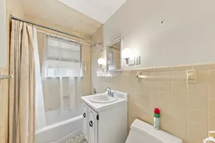 32-34 Grozier Rd, Cambridge, MA 02138 - Photo 16